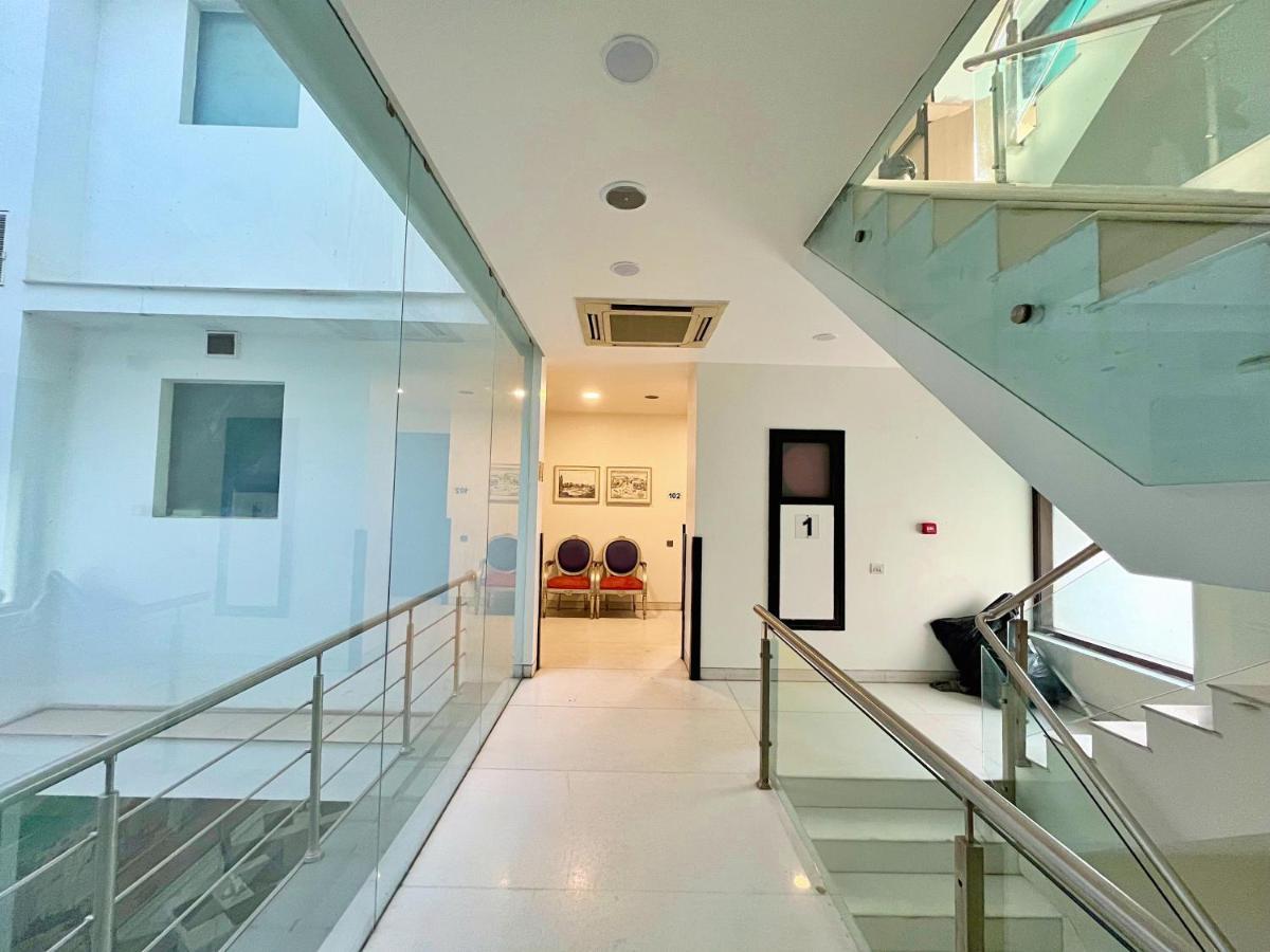 Hotel Amber By Orion New Delhi