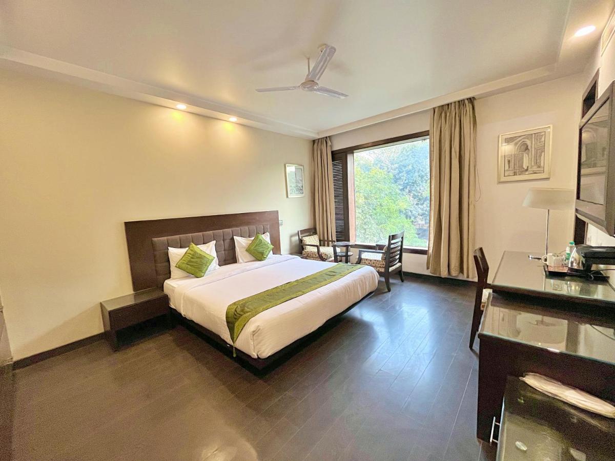 Hotel Amber By Orion New Delhi