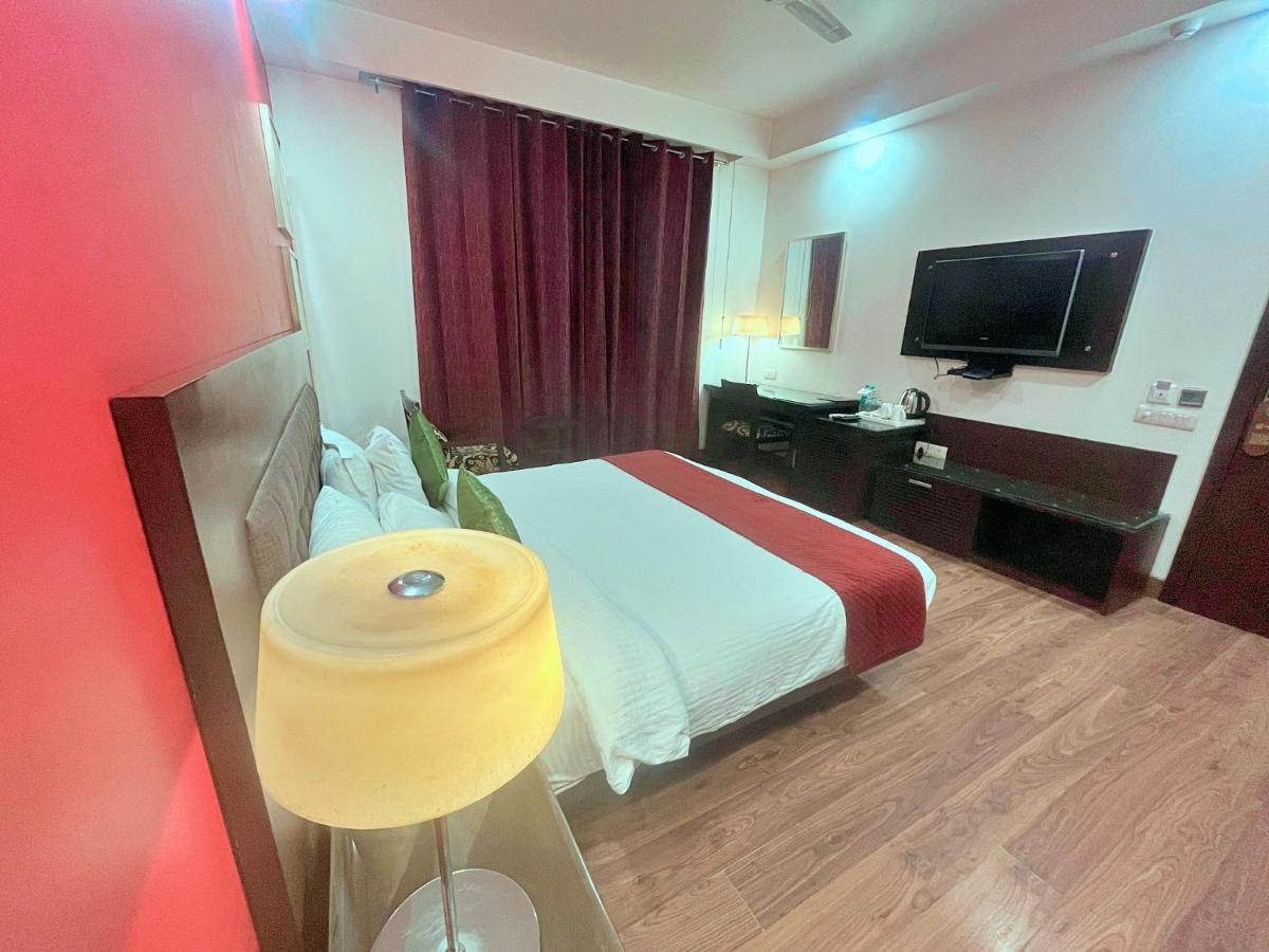 Amber By Orion 4* New Delhi